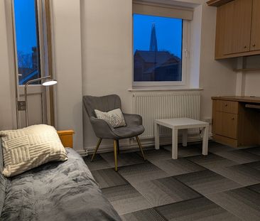 1 Bed Flat, Wade House, SE1 - Photo 6