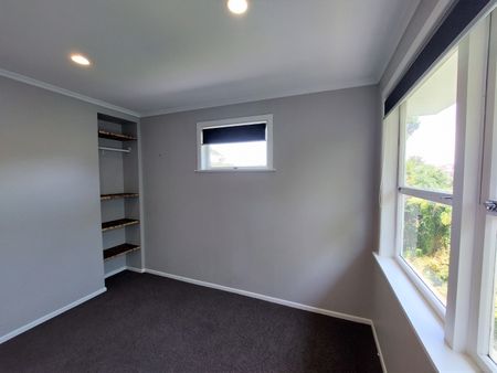 Birkenhead Bungalow * ELECTRICITY & WATER INCLUDED* - Photo 4