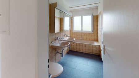 Schöne 3.5 Zimmer-Wohnung mit Sitzplatz - Photo 5