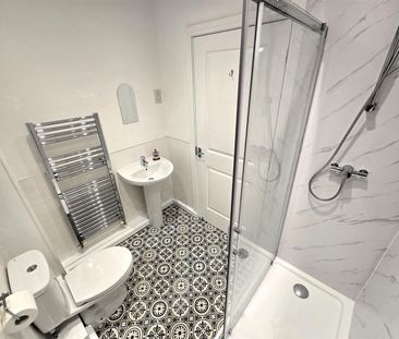 Groveside Park, Burnley - Photo 4