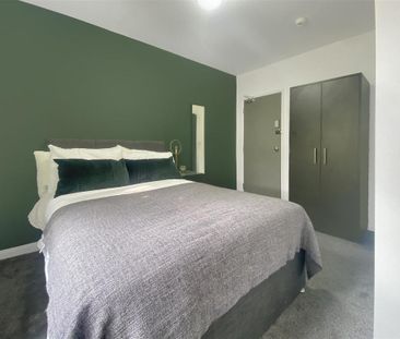 1 bedroom in a house share to rent - Photo 4