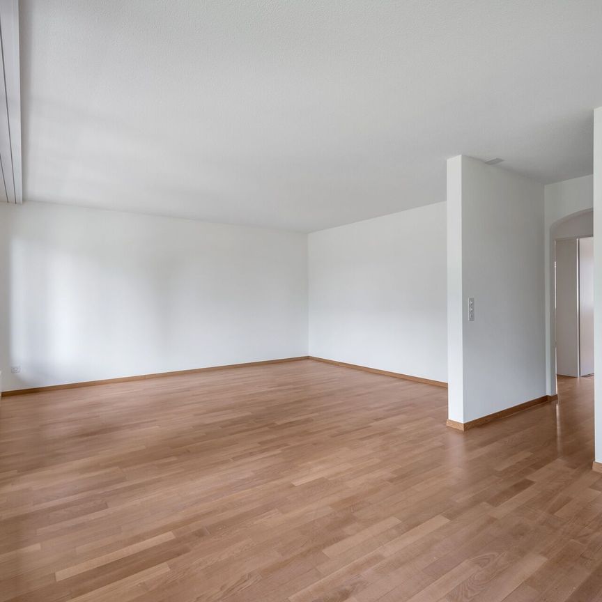 Wohnung an sonniger Lage mit Gartensitzplatz - befristet bis 30.06.2027! - Foto 1