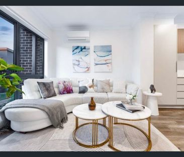 Luxurious and Functional Living - Photo 4