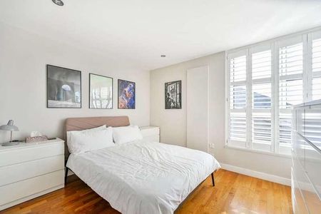 Upper Richmond Road, East Putney, SW15 - Photo 4