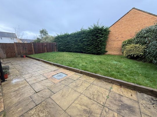 Fareham Bedford Drive Unfurnished - Photo 1