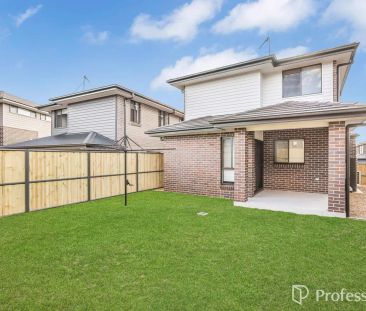 “Modern Family Home in Box Hill” - Photo 3