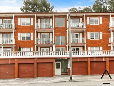 BEAUTIFUL TWO BEDROOM WITH COOKS RIVER VIEWS - Photo 4