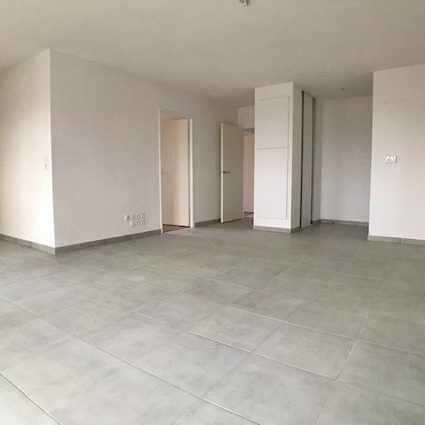 Location Appartement 4 pièces 78m² COLOMIERS 31770 - Photo 1