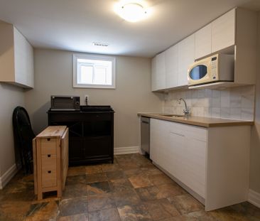 For Lease - 8 Acorn Avenue Unit# 3, Toronto, Ontario - Photo 2