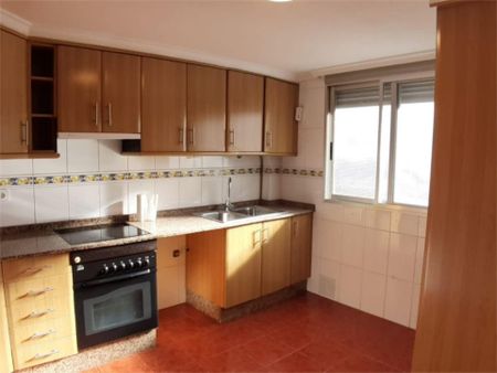 Piso de alquiler en Carrer Velázquez, 13, Aldaia - Photo 4