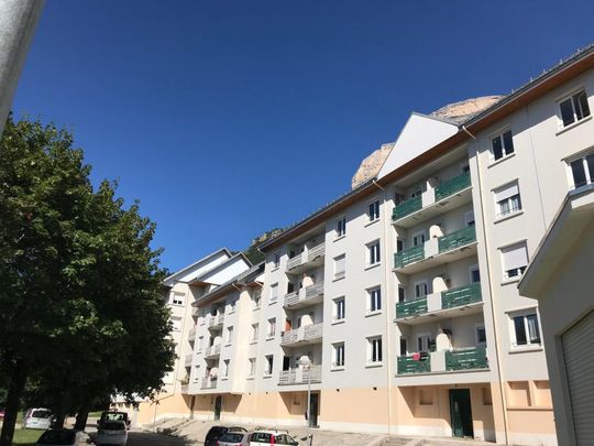 APPARTEMENT T2 ST HILAIRE DU TOUVET- PLATEAU DES PETITES ROCHES - Photo 1