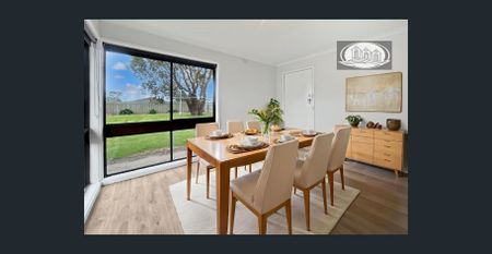 FULLY FURNISHED 3 BEDROOM HOME SOUTH PORTLAND - Photo 3