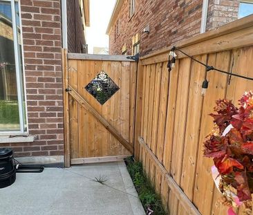 For Lease - 20 Swanton Road, Brampton, Ontario - Photo 6