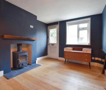 2 bedroom semi-detached house to rent - Photo 4