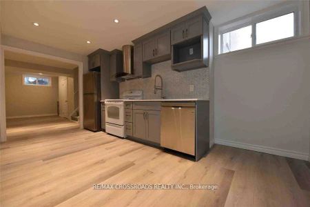 782 Cummer Avenue #Lower - Photo 2