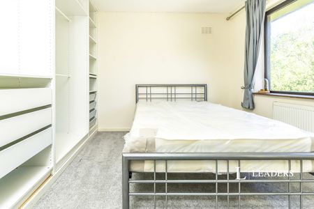 3 bedroom house to rent Beacon Drive, Bean, Dartford, Kent, DA2 - Photo 4