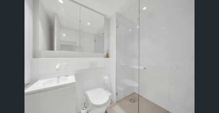 Fully Furnished 2-Bedroom Apartment in Prime South Yarra Location - Photo 2