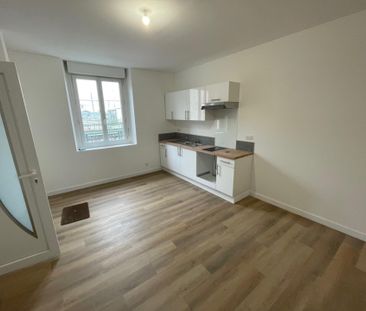LOCATION APPARTEMENT T2 QUARTIER ARSENAL - Photo 3