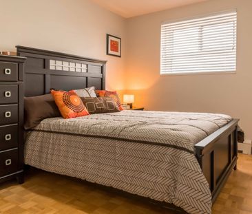 Owen Apartments - Photo 3