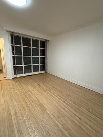 For Lease - 9 Dunham Crescent Unit# MAIN, Aurora, Ontario - Photo 3