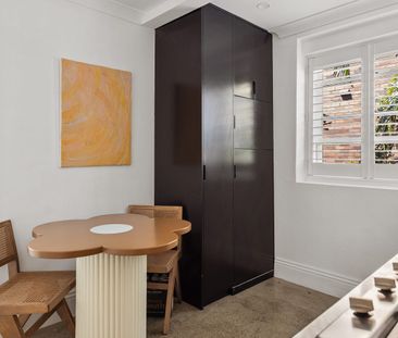 House-like courtyard home with incredible views - Photo 5