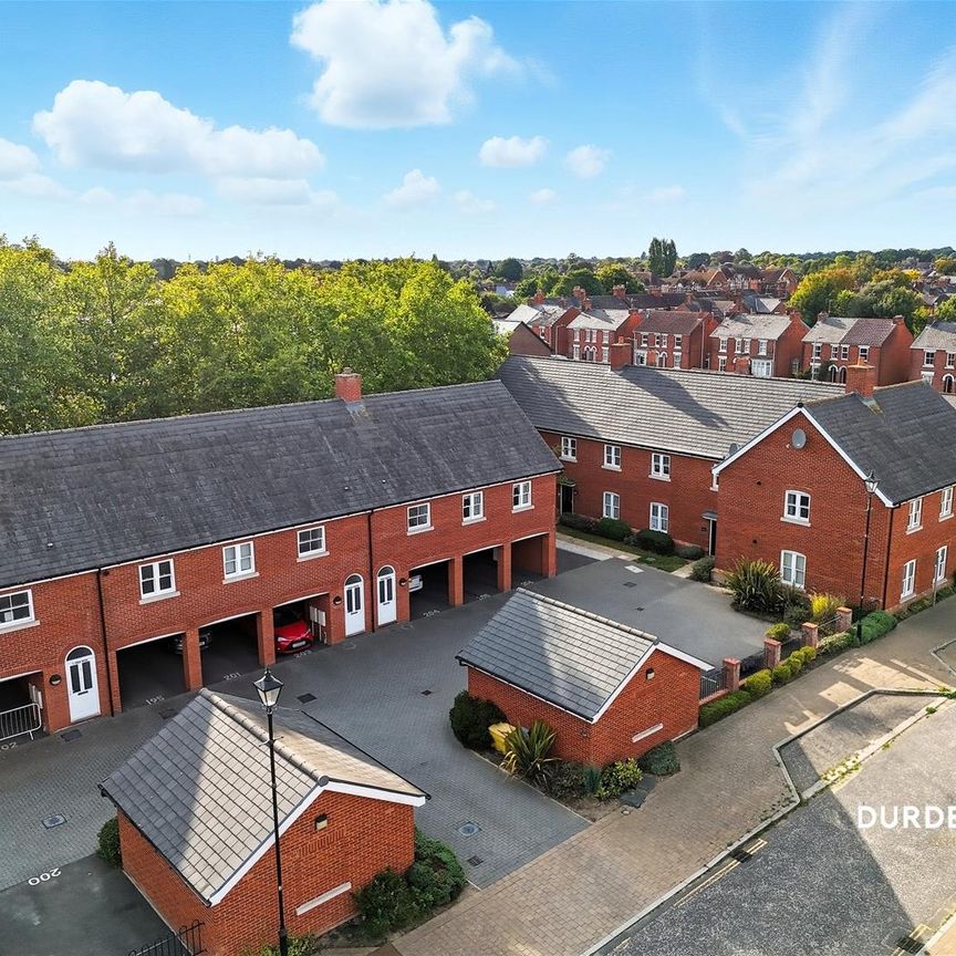 Dragoon Road, Colchester - Photo 1