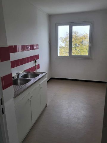 Appartement de type 4- Quartier DEBUSSY - Photo 3