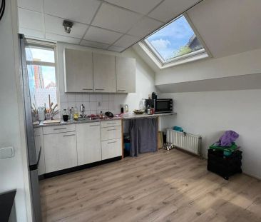 Appartement à l'étage, 2 chambres - Zuster Siffelslaan 83, Anna Pau... - Photo 3