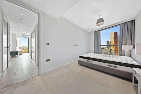 Thames City, Carnation Way, London, SW8 - Photo 3