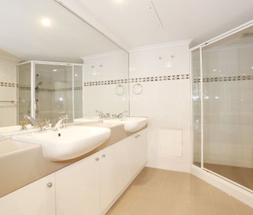 Spacious Three Bedroom unit in the Heart of Epping - Photo 4