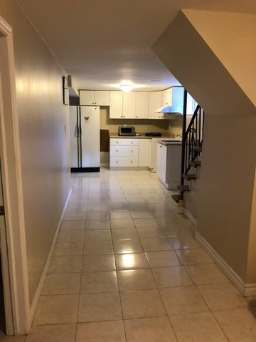 For Lease - 64 Delwood Drive Unit# Lower, Toronto, Ontario - Photo 3