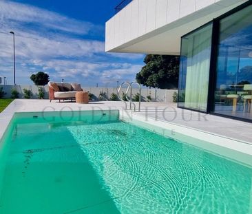 Vila Nova de Gaia, Porto - Photo 1