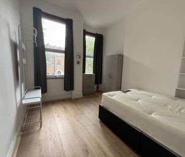 Room in a Shared House, Brondesbury Villas, NW6 - Photo 6