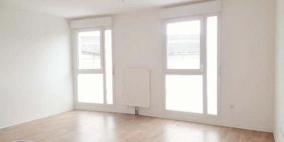 Location Appartement 1 pièce 30m² LILLE 59000 - Photo 3