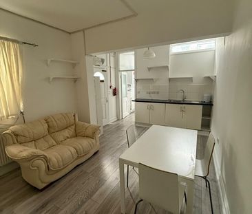 Studio Flat, Sevington Road, NW4 - Photo 2