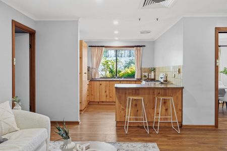 Ideal Family Living - Photo 4