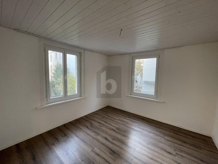 MODERN MIT GROSSEM GARTEN UND TERRASSE - Photo 5