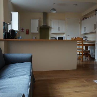 6 bedroom house share to rent - Photo 1