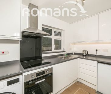 Kidmore Road, Caversham Heights, RG4 - Photo 5