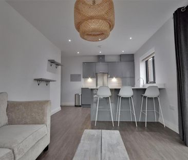 2 bedroom apartment to rent - Photo 3