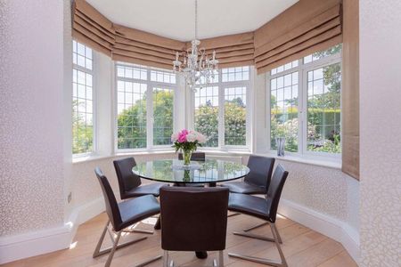 3 bedroom apartment to rent - Photo 5