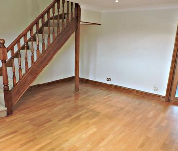 2 bedroom property to rent - Photo 1