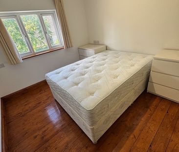 1 Bed Flat, Parkway, NW1 - Photo 3