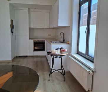 Charmant en lichtrijk duplexappartement in hartje Gent - Photo 2