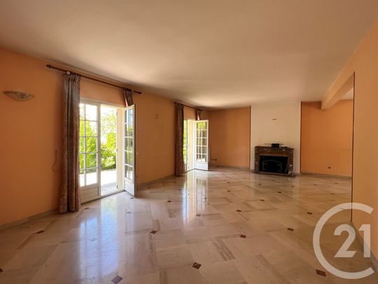 Location Maison 6 pièces 174m² BOIS LE ROI 77590 - Photo 1