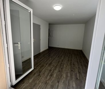 Location Appartement 1 pièce 27m² POITIERS 86000 - Photo 2