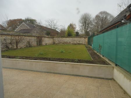 Location Maison 7 pièces 150m² HERICY 77850 - Photo 5
