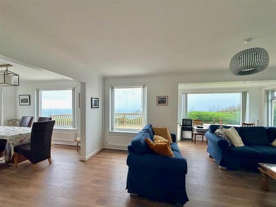 3 bedroom detached house to rent - Photo 1