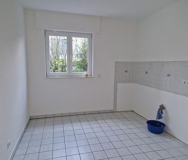 Helle 3-Zimmer-Wohnung im Erdgeschoss *Tiefgaragenstellplatz - Photo 3