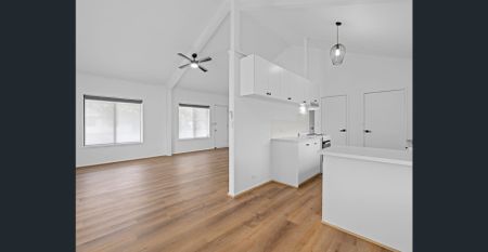 Immaculate Home in a Quiet Court Setting - Photo 5